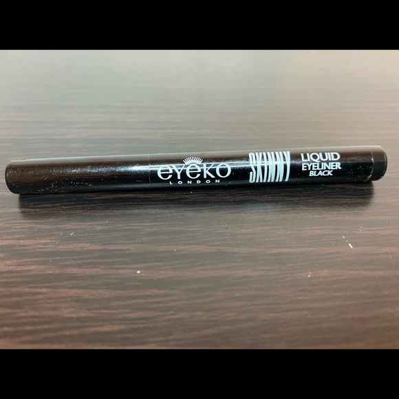 🍎🍎Eyeko Skinny Liquid Eyeliner - Picture 1 of 2